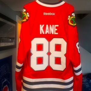 Patrick Kane Jersey size M
